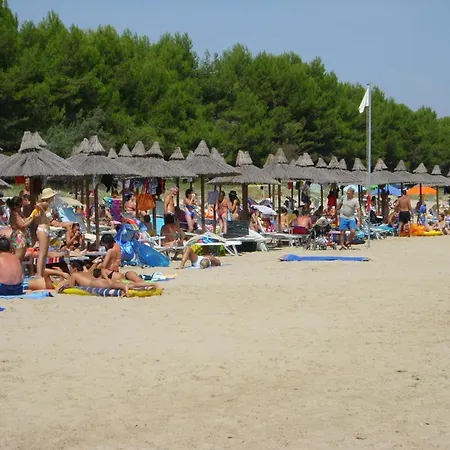 Aparthotel Green Bay Village 4*