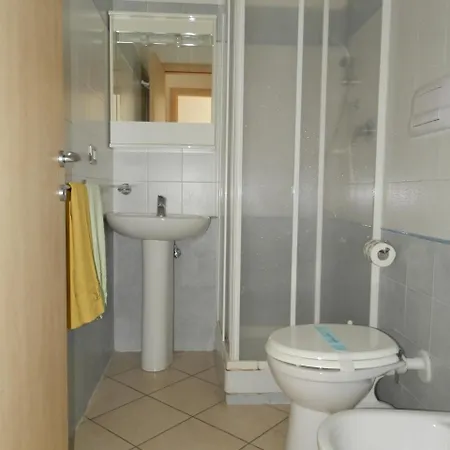 Green Bay Village 4*