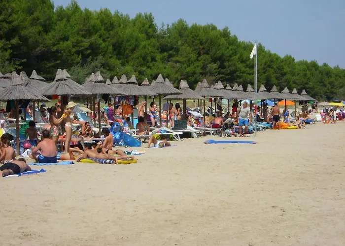 アパートホテル Green Bay Village 4*