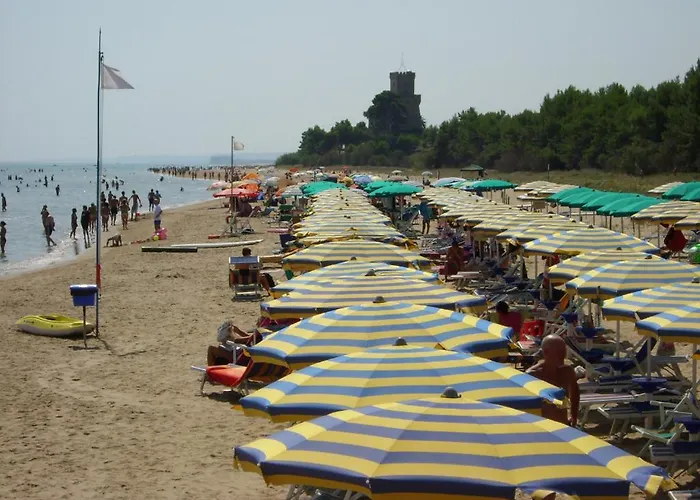 Green Bay Village アパートホテル